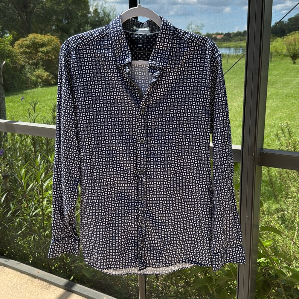 Ted Baker London Mens Geo Print Button down Shirt size small nwot